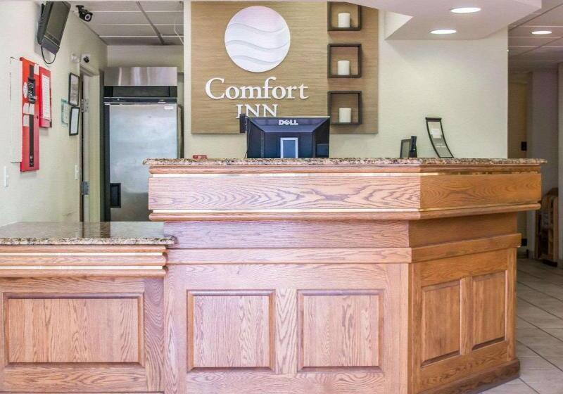 فندق Comfort Inn Fort Myers Northeast