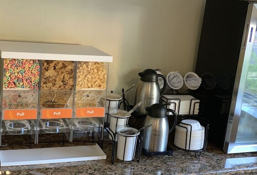 فندق Comfort Inn Fort Myers Northeast