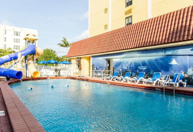 فندق Comfort Inn Oceanside Deerfield Beach