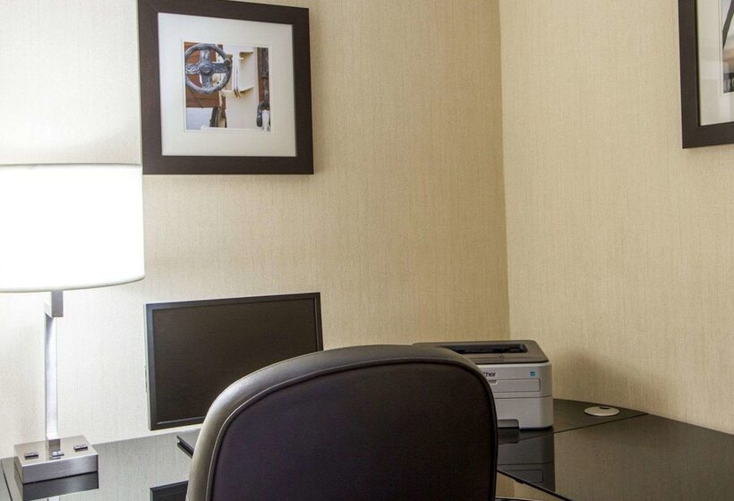 فندق Comfort Inn Oceanside Deerfield Beach