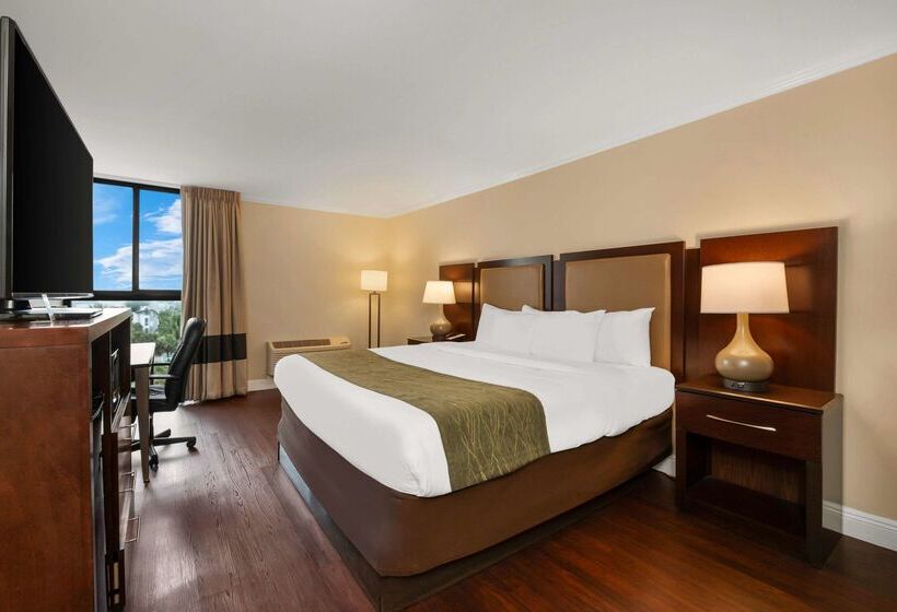 فندق Comfort Inn Oceanside Deerfield Beach