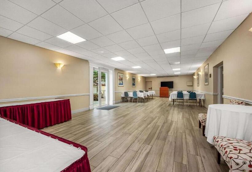 فندق Comfort Inn Oceanside Deerfield Beach