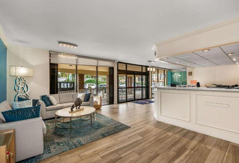 فندق Comfort Inn Oceanside Deerfield Beach