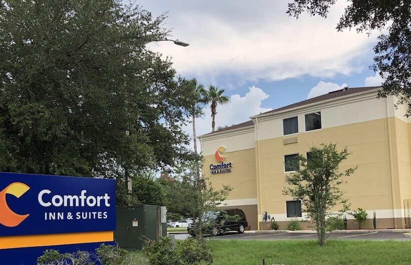 فندق Comfort Inn & Suites Deland  Near University