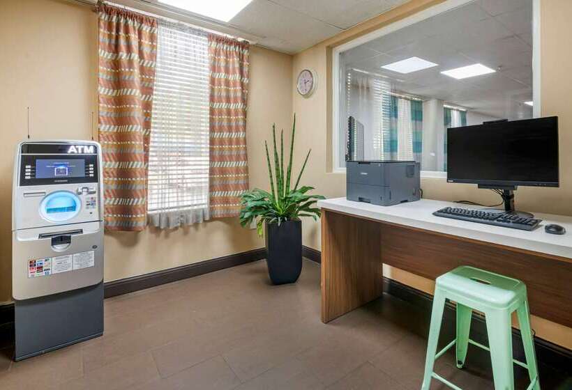 فندق Comfort Inn & Suites Fort Lauderdale West Turnpike