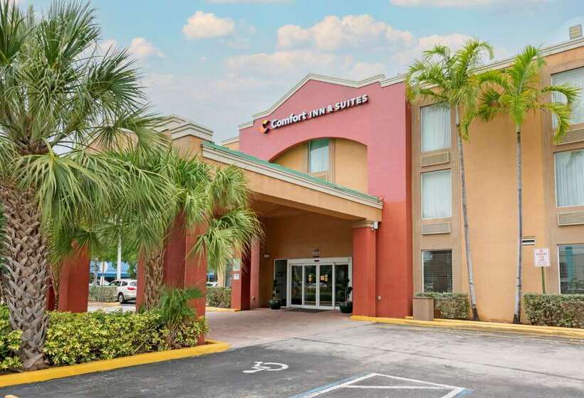 فندق Comfort Inn & Suites Fort Lauderdale West Turnpike