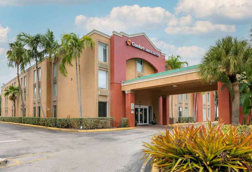 فندق Comfort Inn & Suites Fort Lauderdale West Turnpike