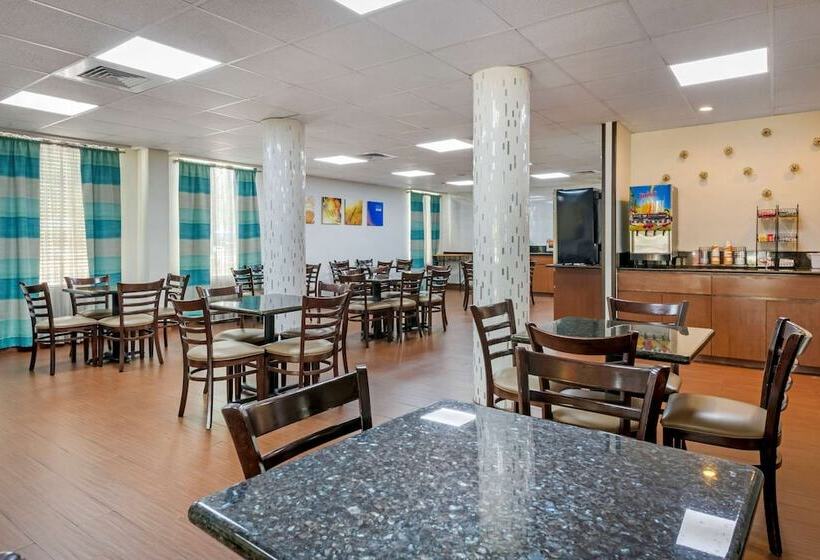 فندق Comfort Inn & Suites Fort Lauderdale West Turnpike