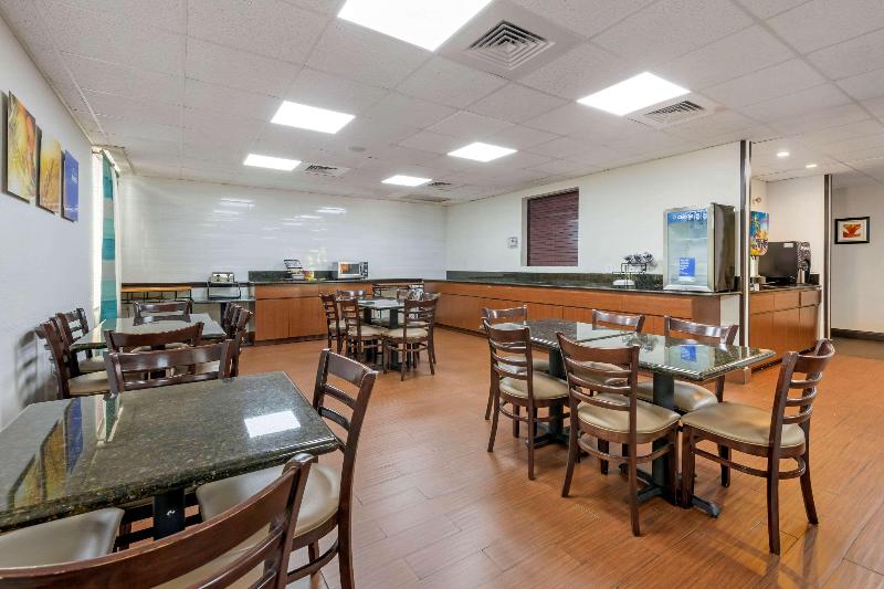 فندق Comfort Inn & Suites Fort Lauderdale West Turnpike
