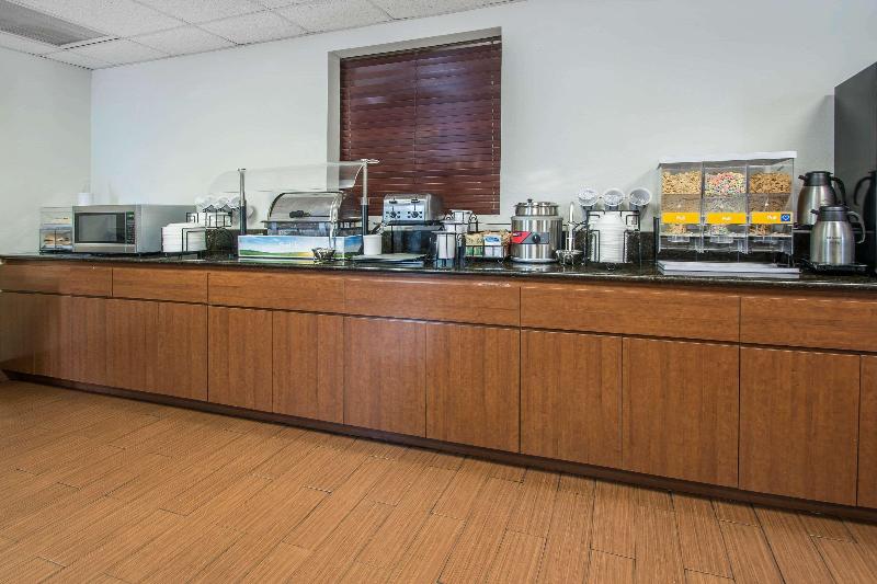 فندق Comfort Inn & Suites Fort Lauderdale West Turnpike