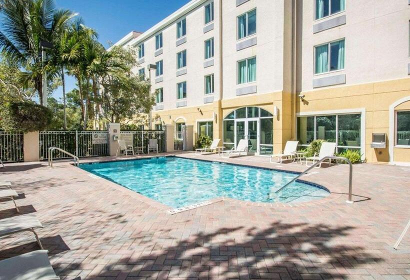 فندق Comfort Inn & Suites Jupiter I95