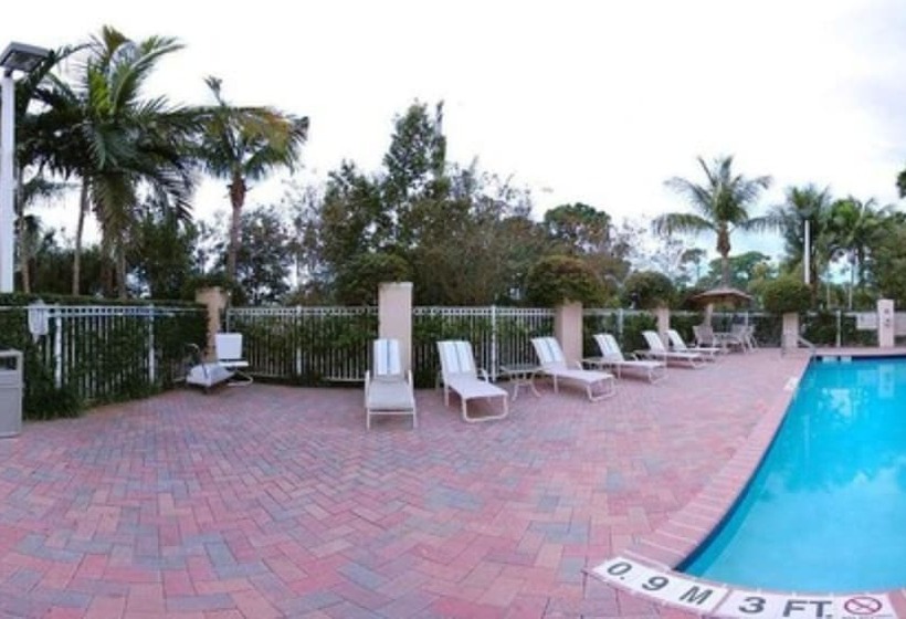 فندق Comfort Inn & Suites Jupiter I95