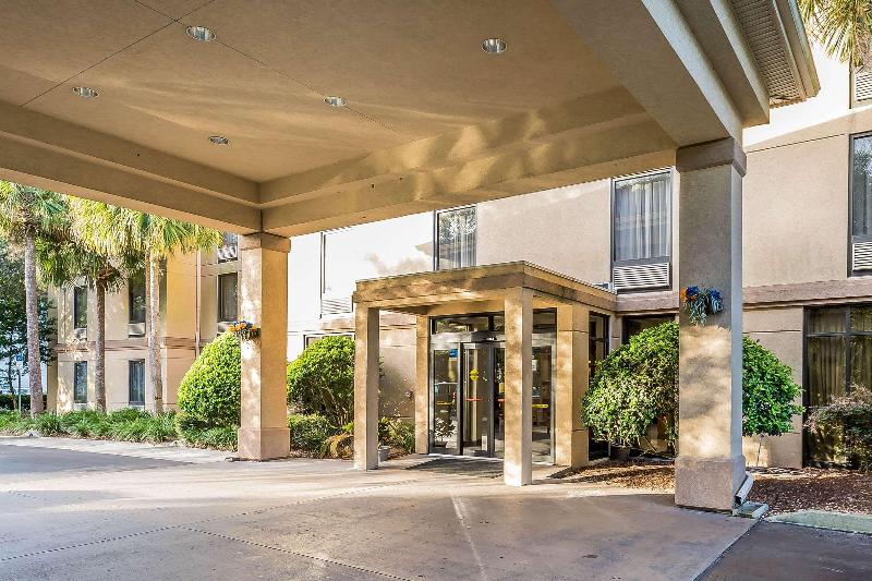 فندق Comfort Inn University