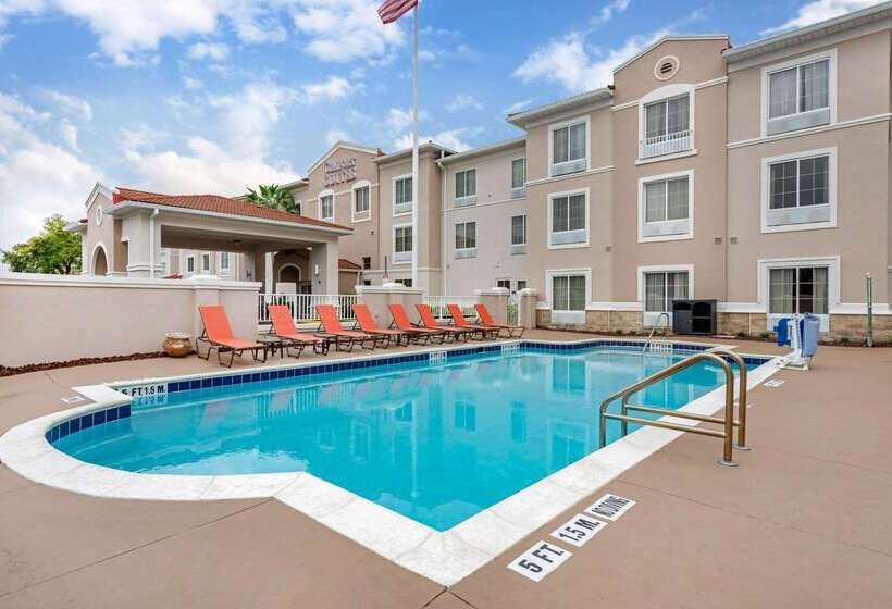 호텔 Comfort Suites Downtown