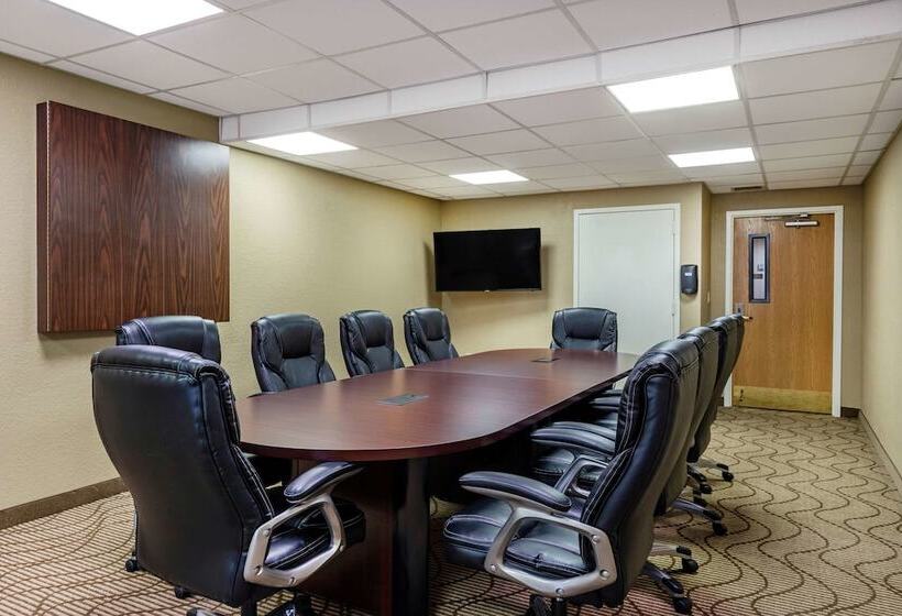 호텔 Comfort Suites Downtown