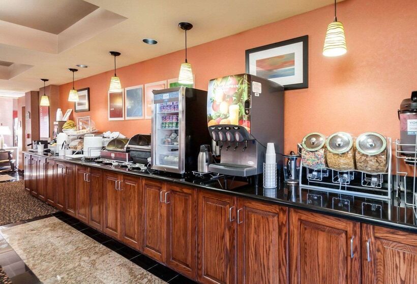 호텔 Comfort Suites Dulles Airport