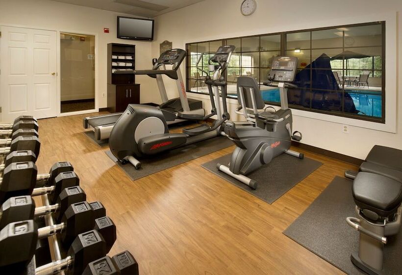 호텔 Comfort Suites Dulles Airport