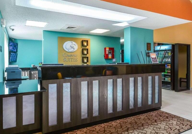 Hotell Comfort Suites Tampa  Brandon