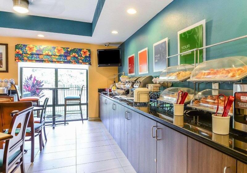 فندق Comfort Suites Tampa  Brandon