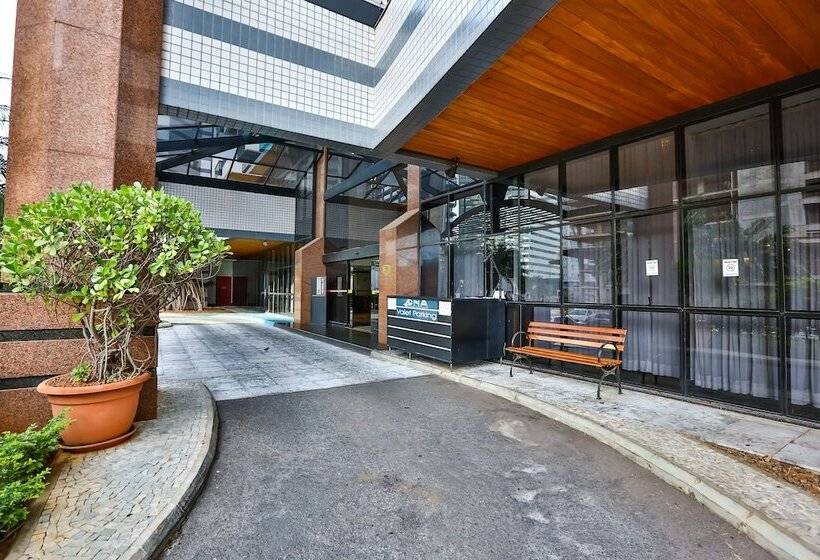 Metropolitan Hotel By Atlantica