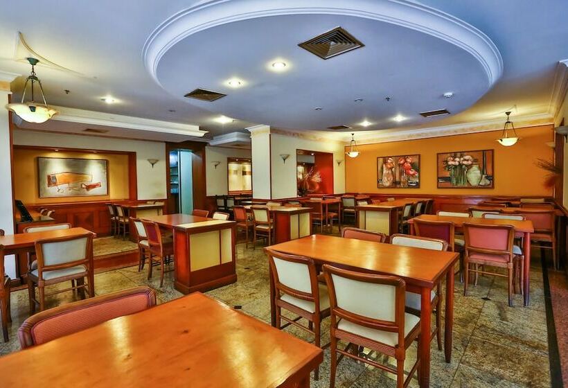 Metropolitan Hotel By Atlantica