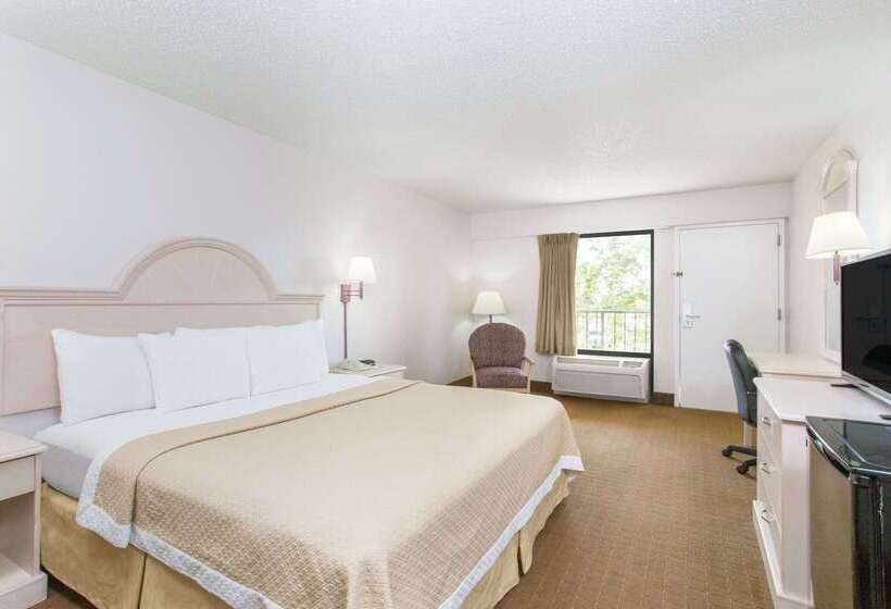 فندق Days Inn & Suites By Wyndham Navarre   Near Beaches Hurlburt