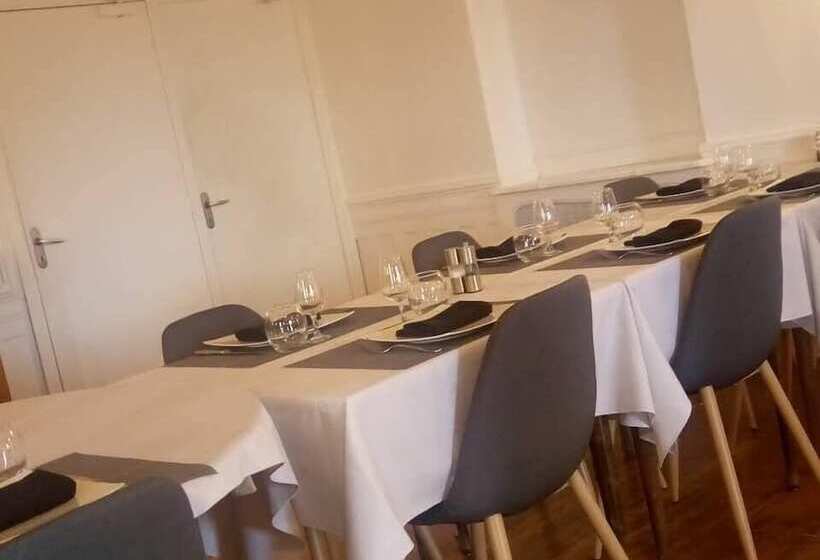 Отель De La Terrasse