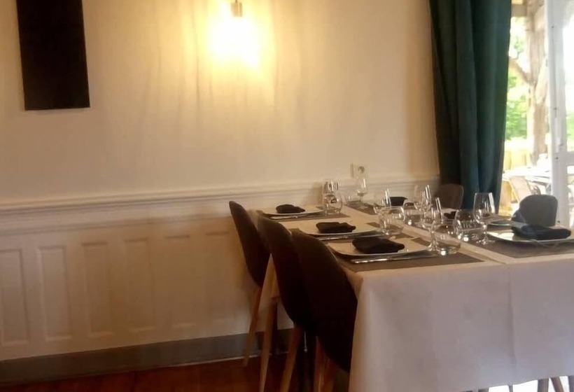 Отель De La Terrasse