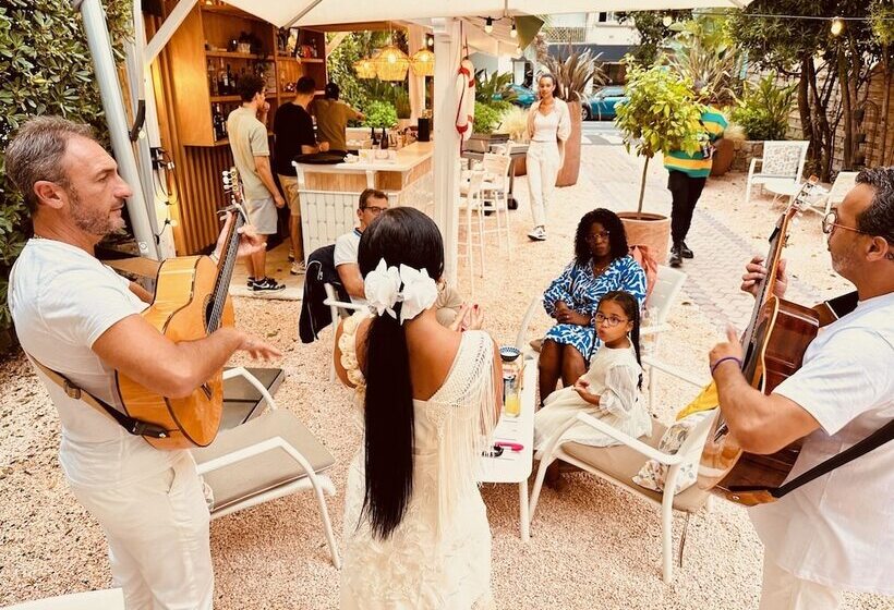 ホテル De Londres