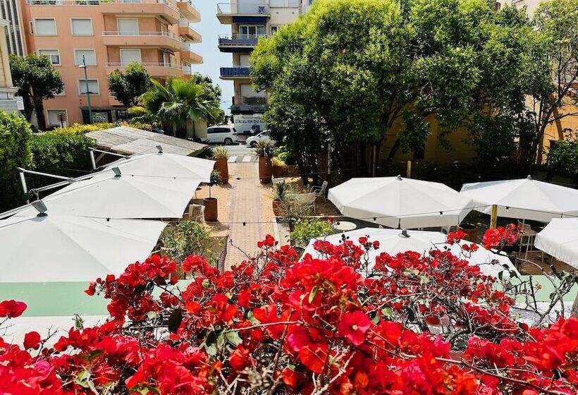 ホテル De Londres