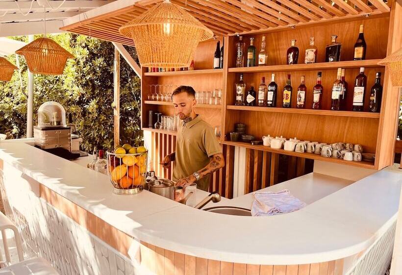 ホテル De Londres