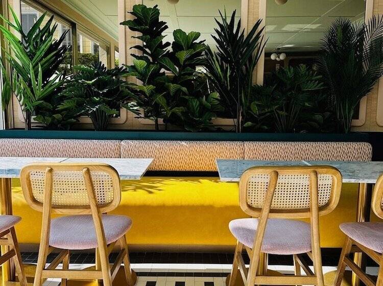 ホテル De Londres