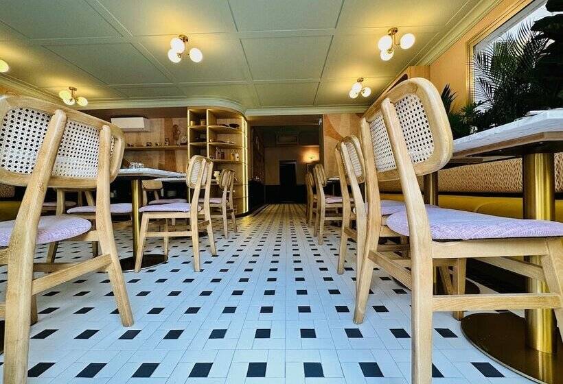 ホテル De Londres