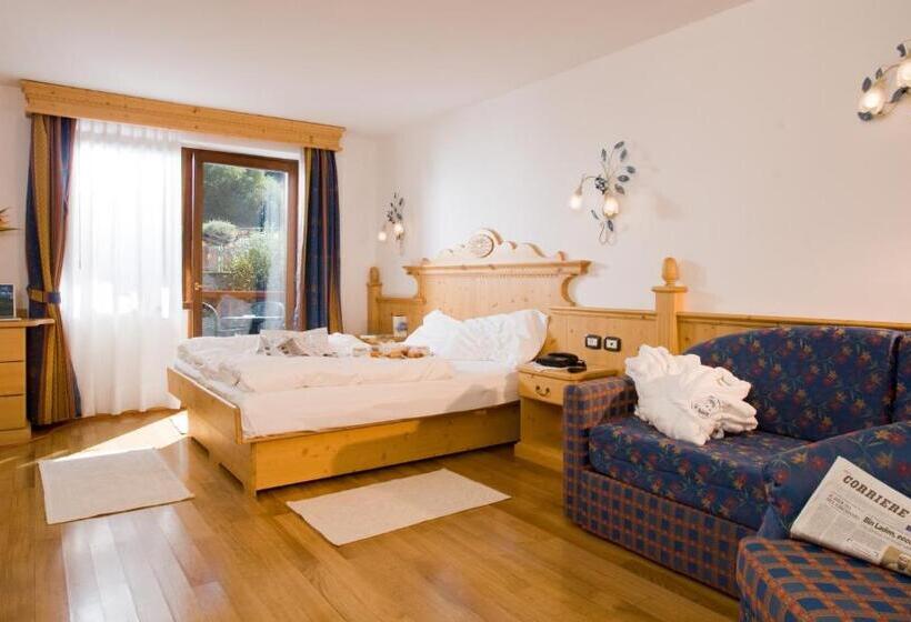 فندق Domina Parco Dello Stelvio