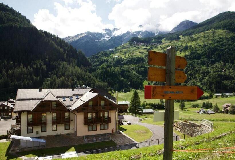 فندق Domina Parco Dello Stelvio