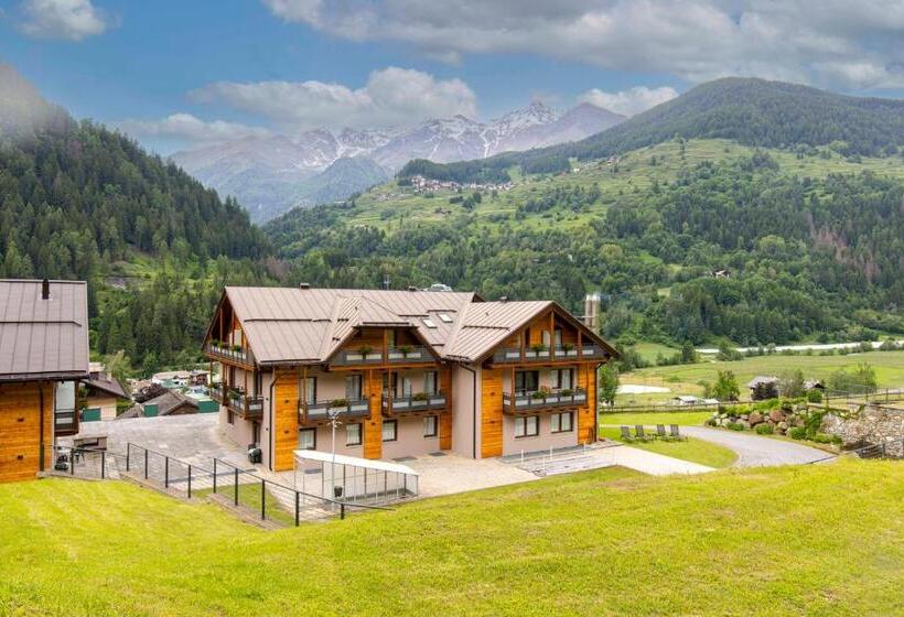 فندق Domina Parco Dello Stelvio