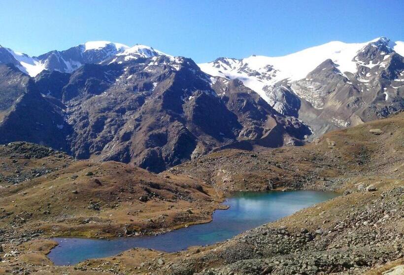 فندق Domina Parco Dello Stelvio