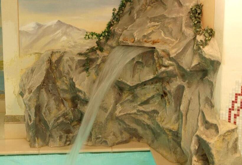 فندق Domina Parco Dello Stelvio