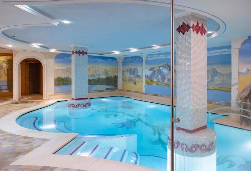 فندق Domina Parco Dello Stelvio