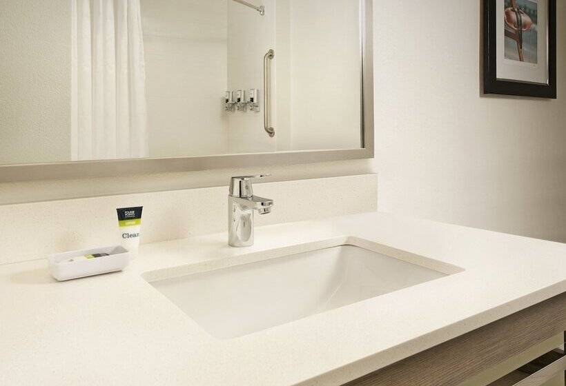 فندق Four Points By Sheraton Jacksonville Beachfront