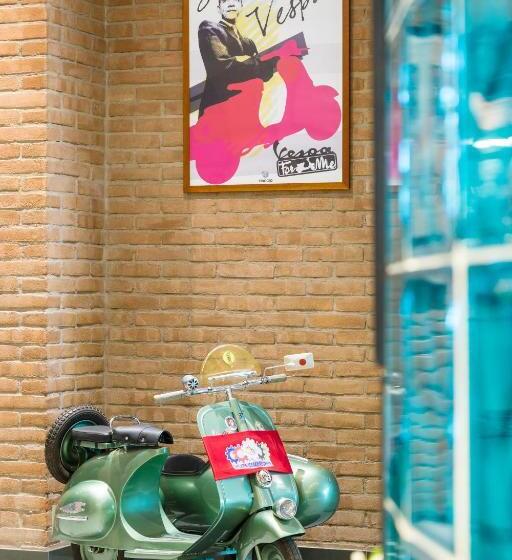 Отель Franco Antonelli