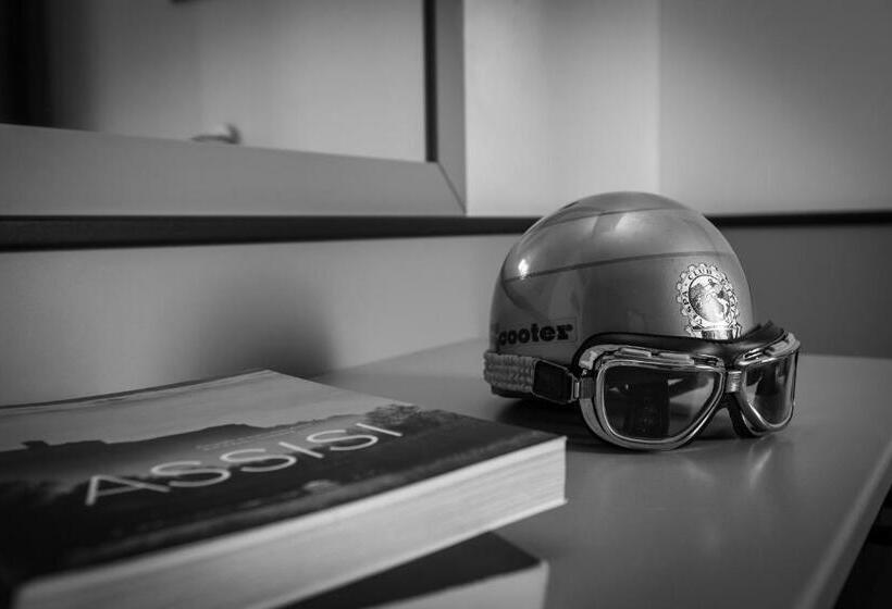 Отель Franco Antonelli