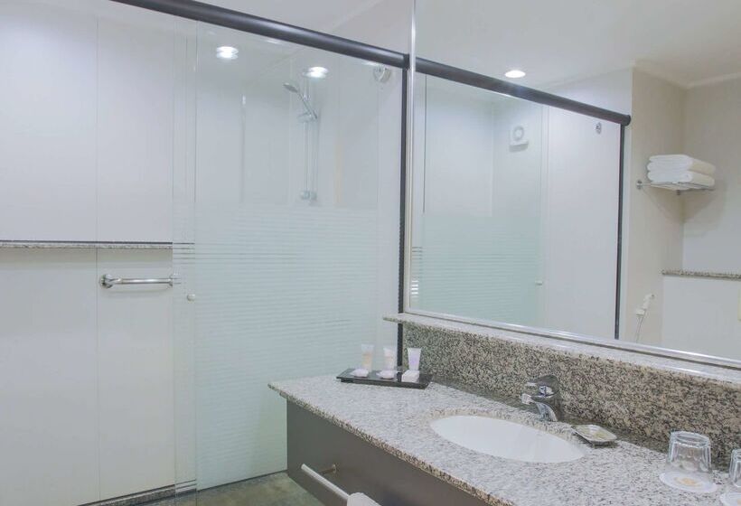 酒店 Golden Tulip Brasilia Alvorada