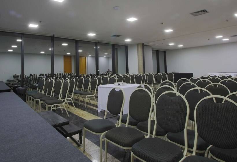 酒店 Golden Tulip Brasilia Alvorada