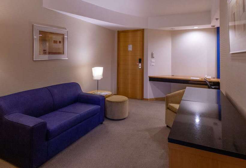 酒店 Golden Tulip Brasilia Alvorada