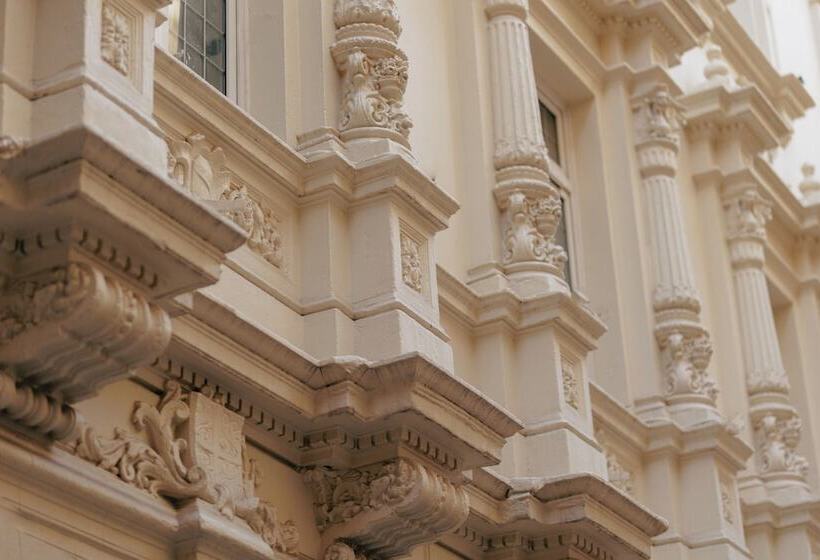 فندق Grand Brizo Bel Air