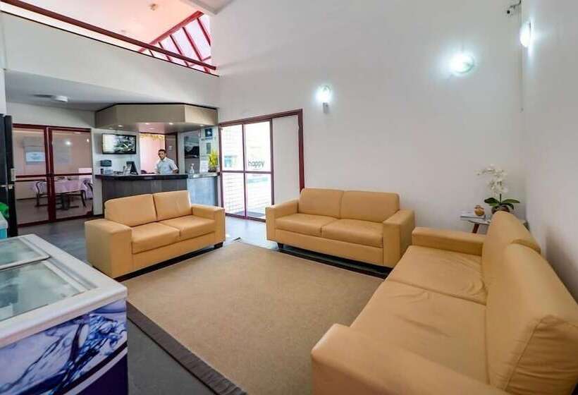 فندق Happy Ponta Negra Express