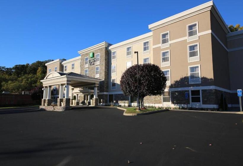 Holiday Inn Express Hotel & Suites Danbury I 84 By Ihg