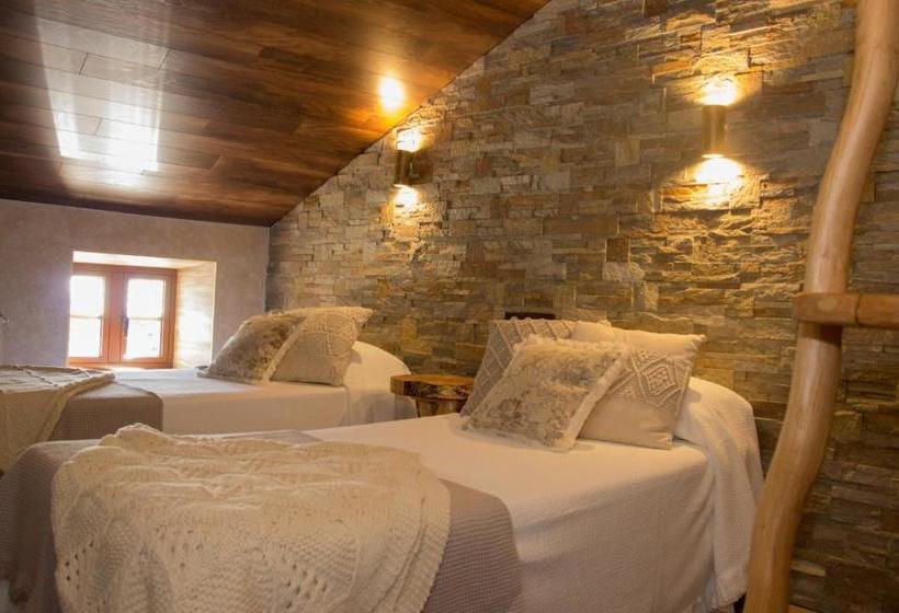 فندق Hostal Mesón Antón