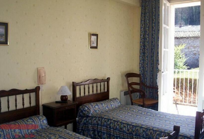 Отель Hostellerie De La Poste